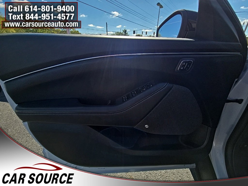 Used 2023 Ford Mustang Mach-E Premium image 13