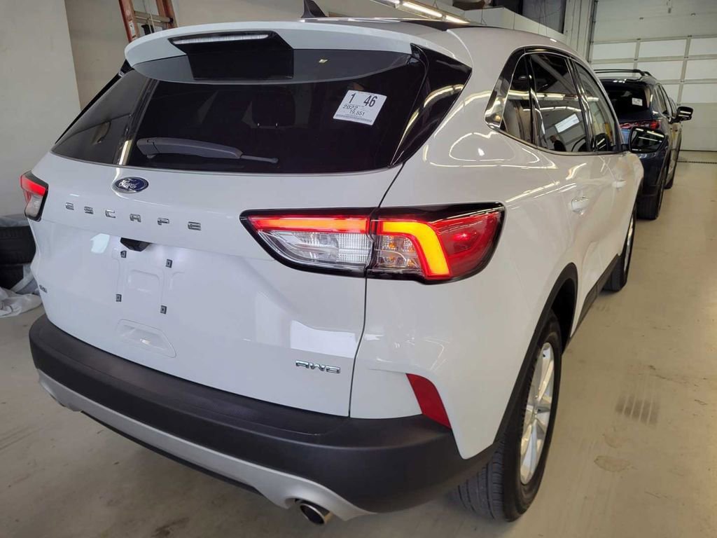 Used 2022 Ford Escape SE w/ Convenience Package AWD/4WD video 3
