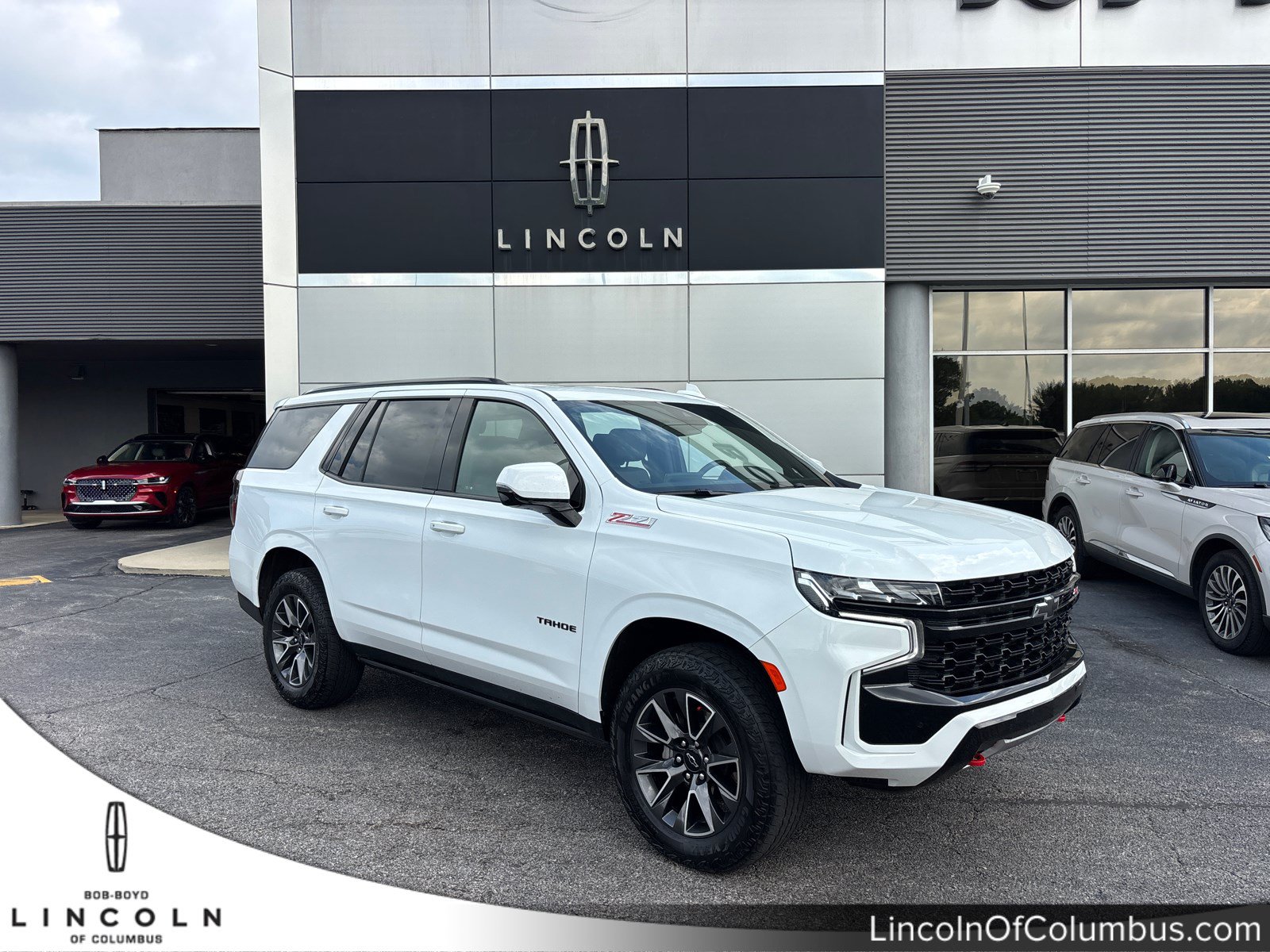 Used 2023 Chevrolet Tahoe Z71 w/ Luxury Package AWD/4WD video 1