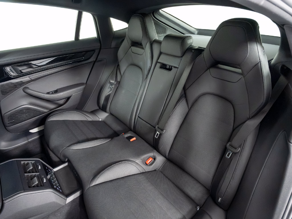 Certified 2026 Porsche Panamera 4 AWD/4WD image 40
