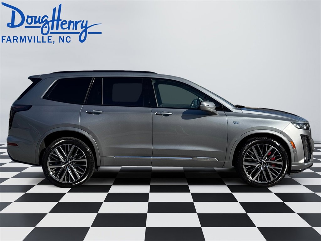 Used 2024 Cadillac XT6 Sport w/ Technology Package image 6