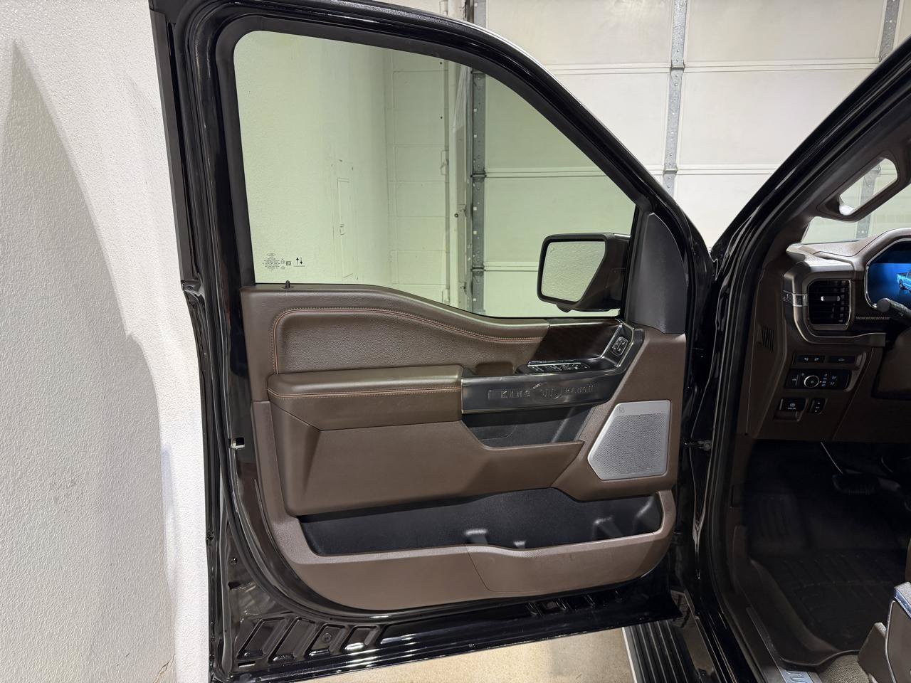 Used 2022 Ford F150 King Ranch w/ Equipment Group 601A High AWD/4WD image 8