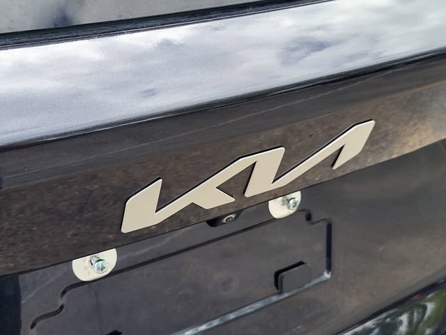 Used 2025 Kia Sorento S w/ Panoramic Sunroof Package FWD image 12
