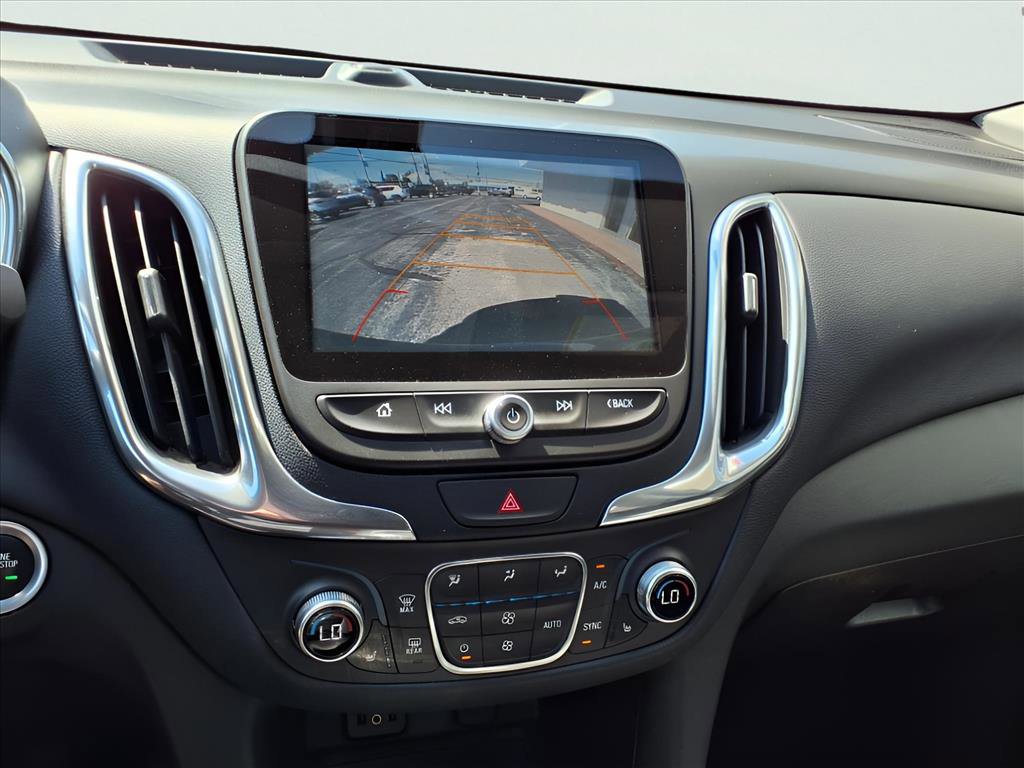 Used 2018 Chevrolet Equinox LT w/ Sun & Infotainment Package image 22