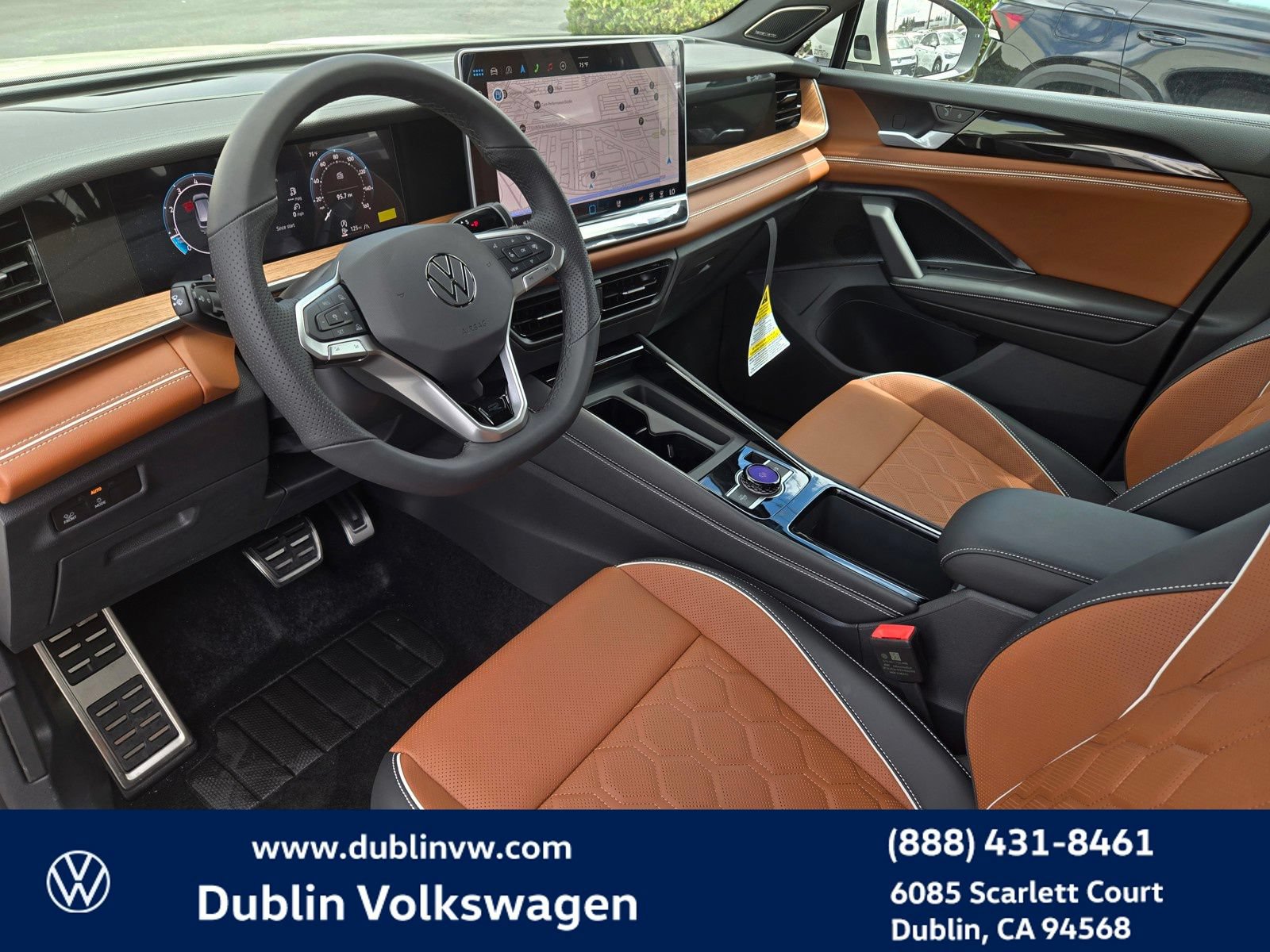 New 2026 Volkswagen Tiguan SEL R-Line AWD/4WD image 9