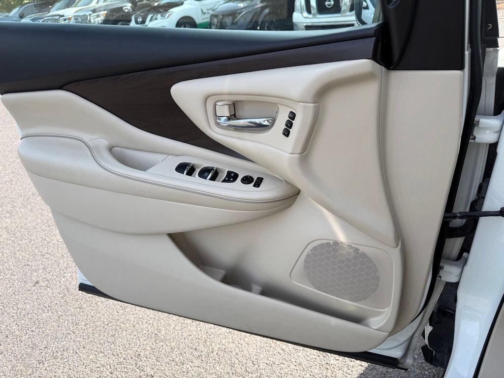 Used 2019 Nissan Murano Platinum AWD/4WD image 19