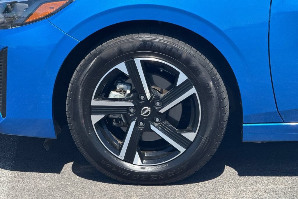 Used 2024 Nissan Sentra SV FWD image 29