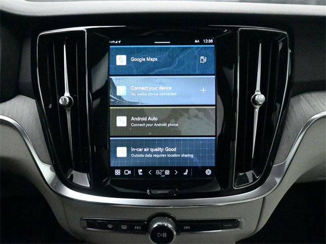 Used 2024 Volvo S60 B5 Plus w/ Climate Package image 11