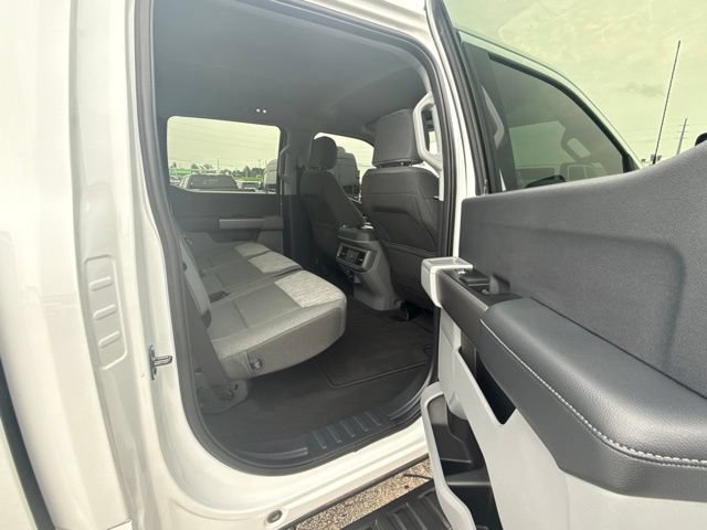 Used 2025 Ford F250 XLT w/ FX4 Off-Road Package AWD/4WD image 16