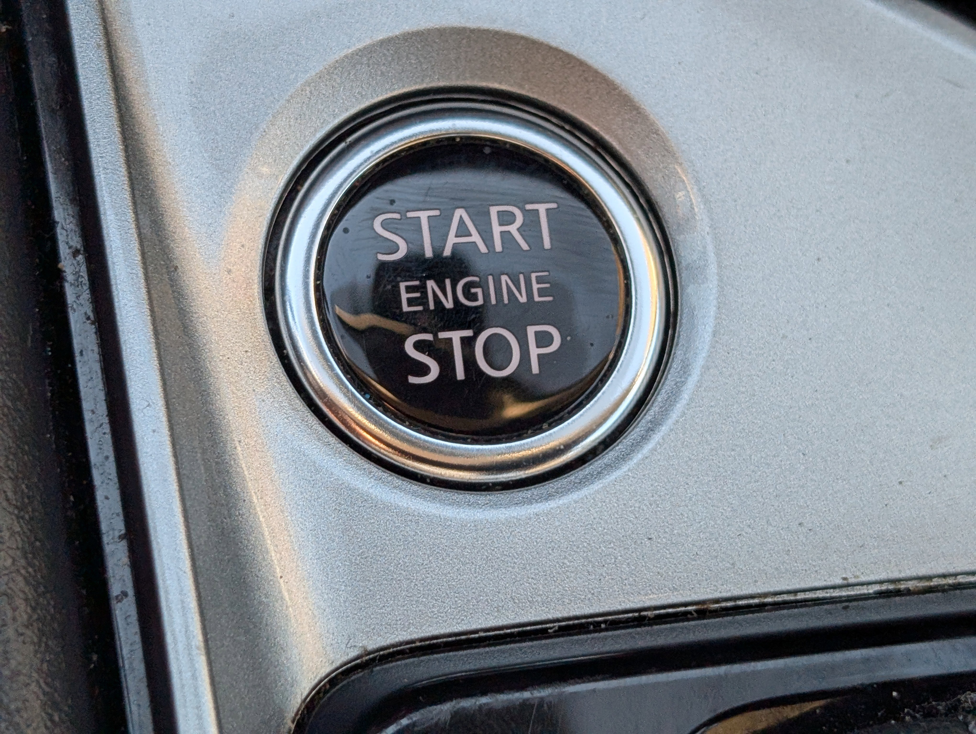 Used 2024 Nissan Altima 2.5 SV image 24