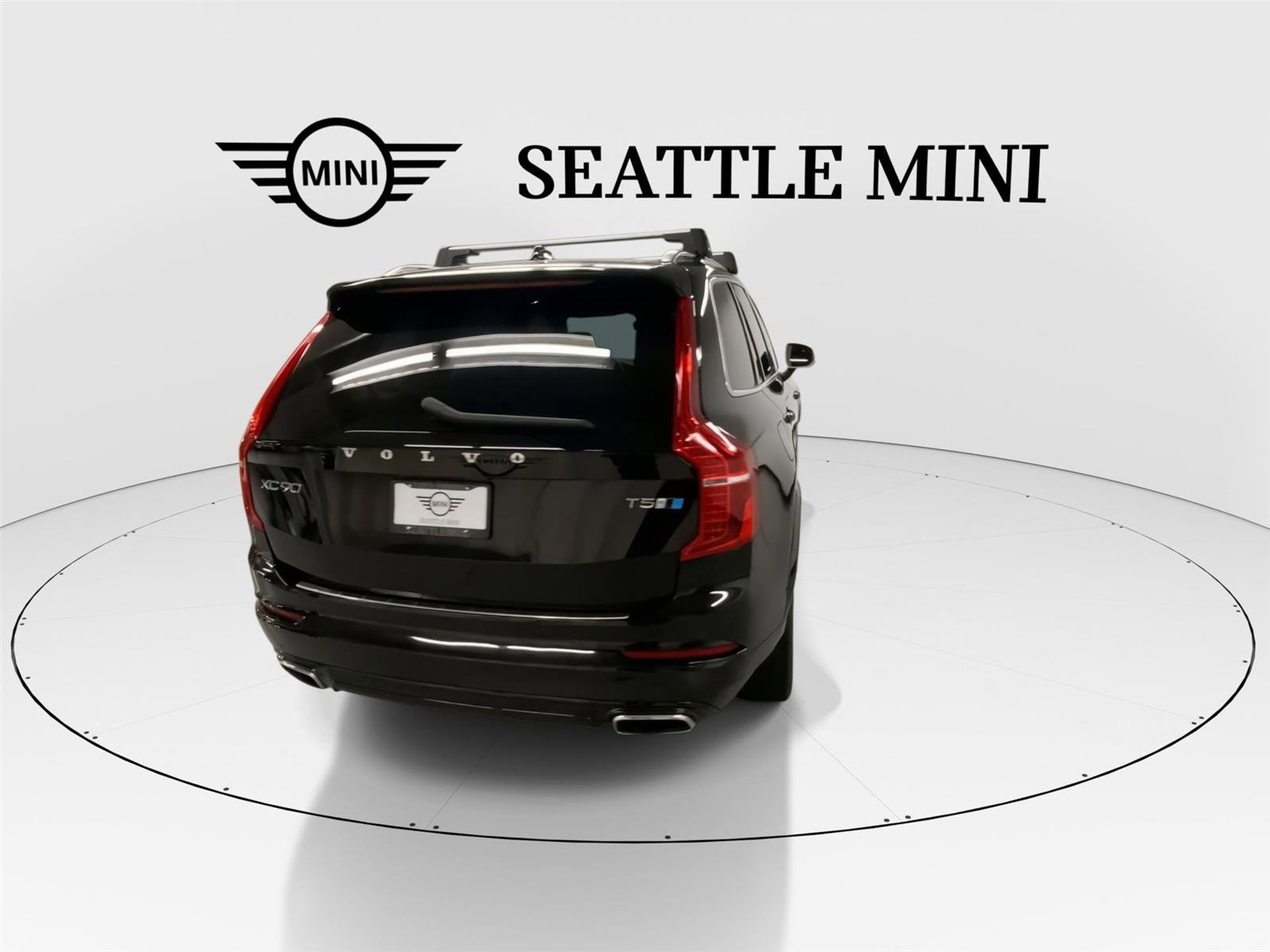 Used 2019 Volvo XC90 T5 R-Design w/ Advanced Package image 10