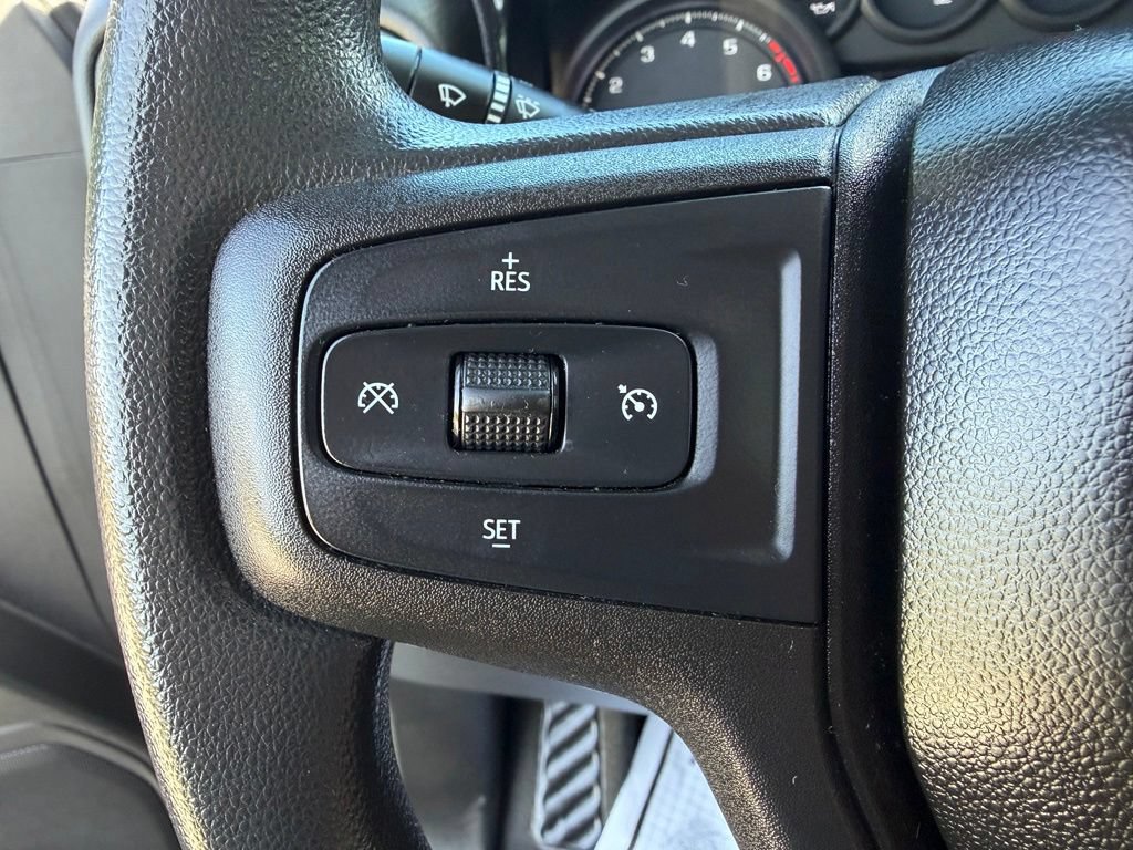 Used 2019 Chevrolet Silverado 1500 Custom Trail Boss AWD/4WD image 9