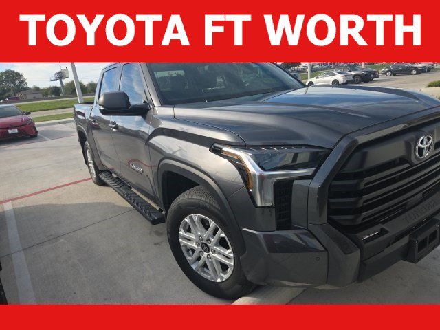 Used 2026 Toyota Tundra SR5 w/ SR5 Convenience Package RWD image 1