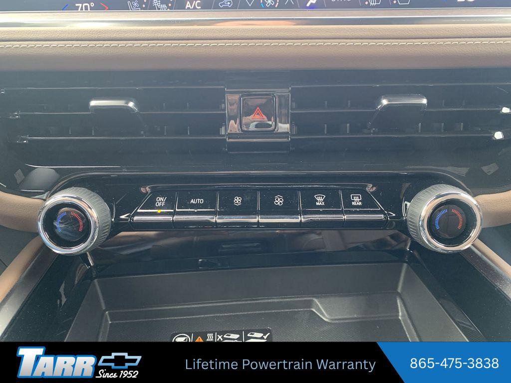 New 2026 Chevrolet Suburban High Country AWD/4WD image 17