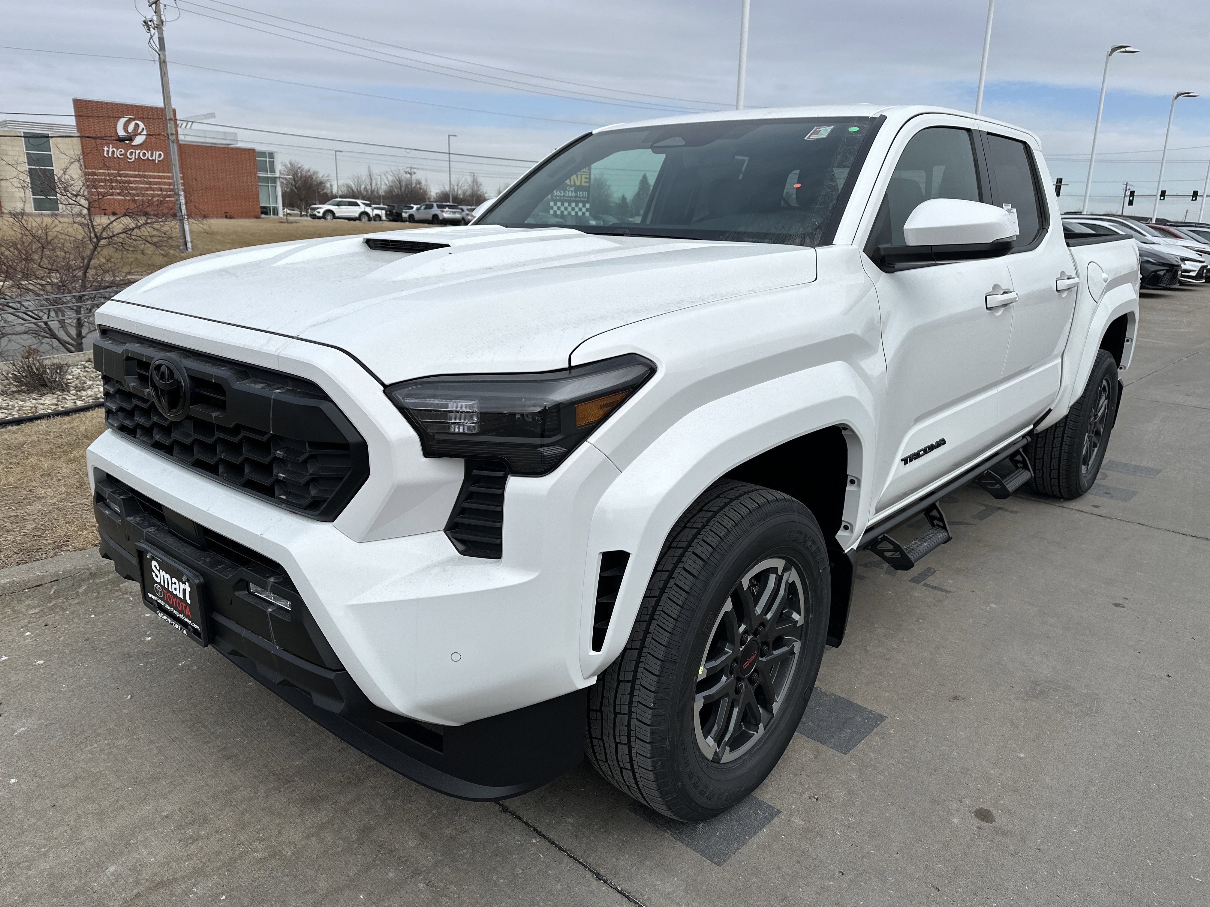 New 2026 Toyota Tacoma TRD Sport w/ TRD Sport Upgrade Package AWD/4WD image 3