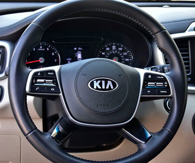 Certified 2020 Kia Sorento S image 14