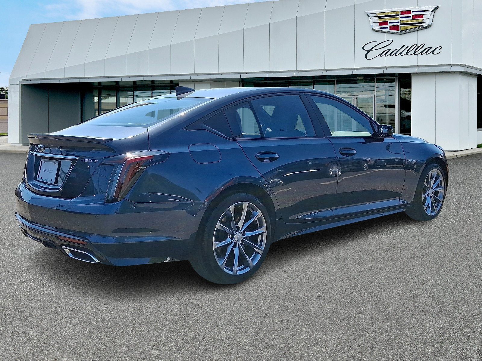 Used 2022 Cadillac CT5 Sport image 5