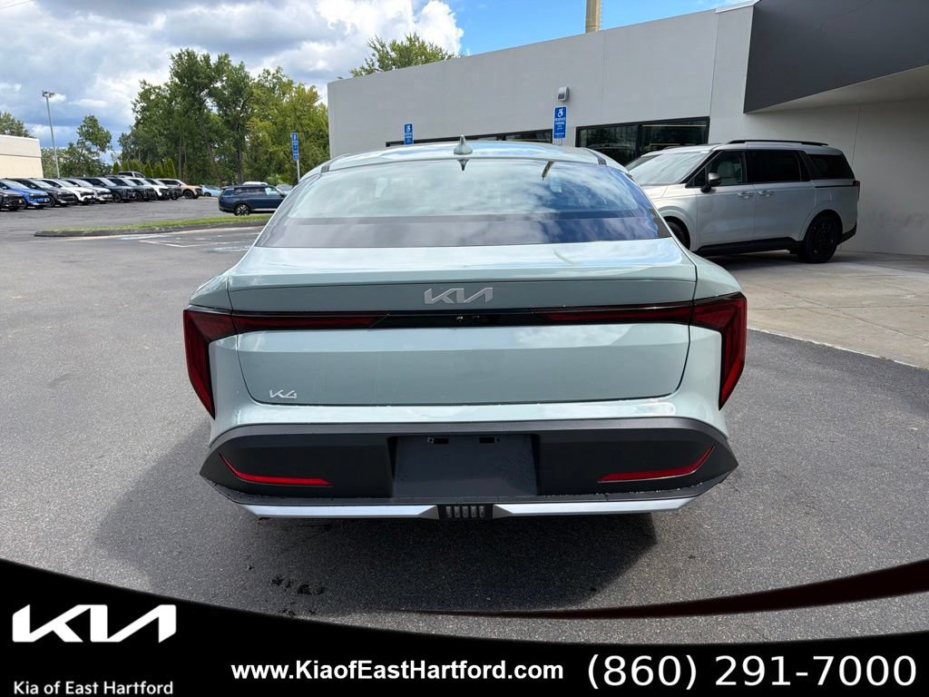 New 2026 Kia K4 FWD image 9