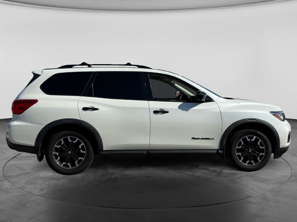 Used 2019 Nissan Pathfinder SL AWD/4WD image 11