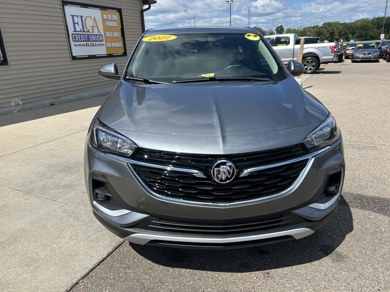 Used 2022 Buick Encore GX Preferred AWD/4WD image 2
