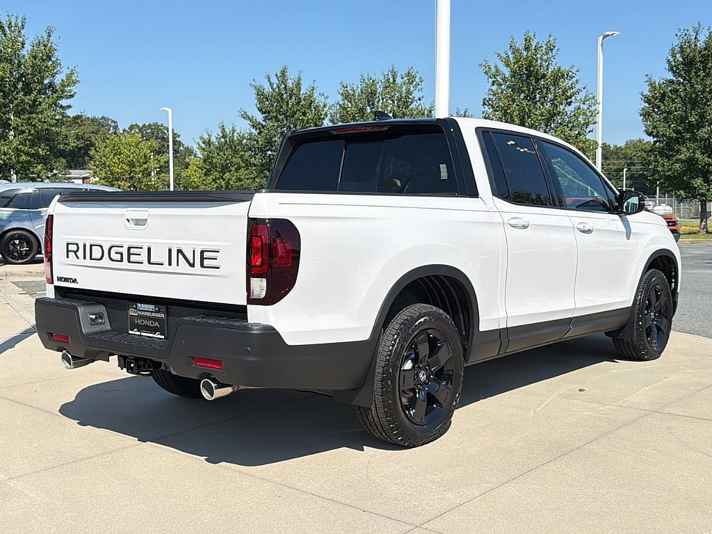 New 2026 Honda Ridgeline Black Edition image 3