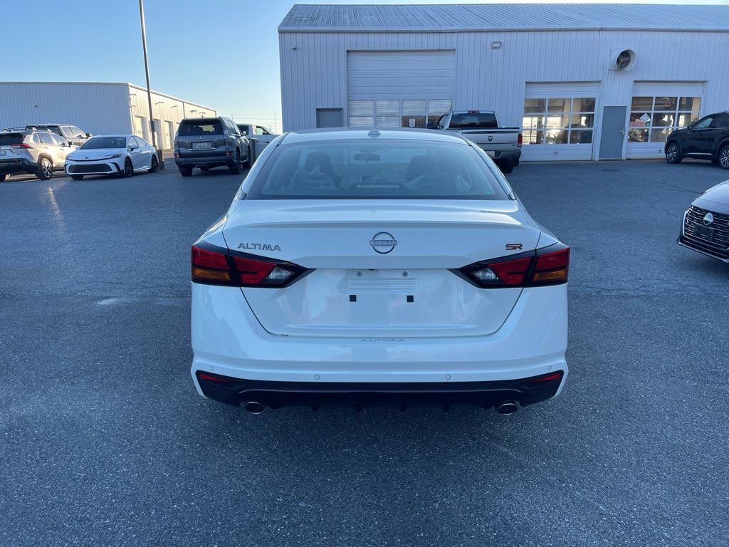 New 2025 Nissan Altima 2.5 SR w/ SR Premium Package image 5
