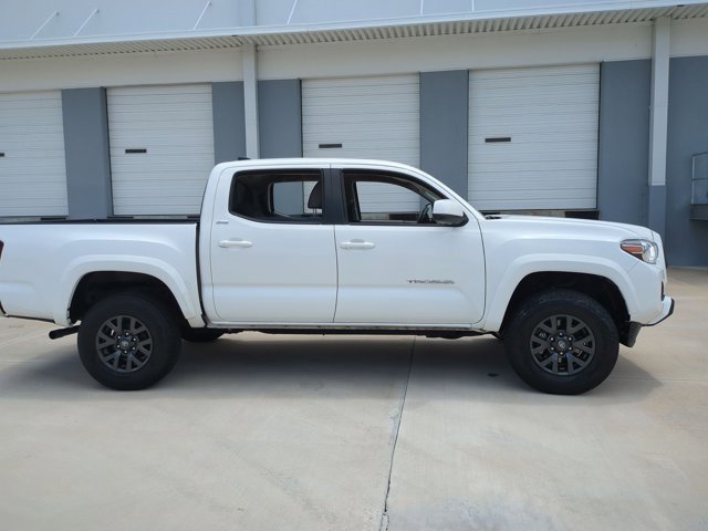 Used 2023 Toyota Tacoma SR5 RWD image 4