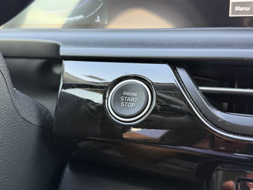Certified 2025 Kia Seltos S AWD/4WD image 26