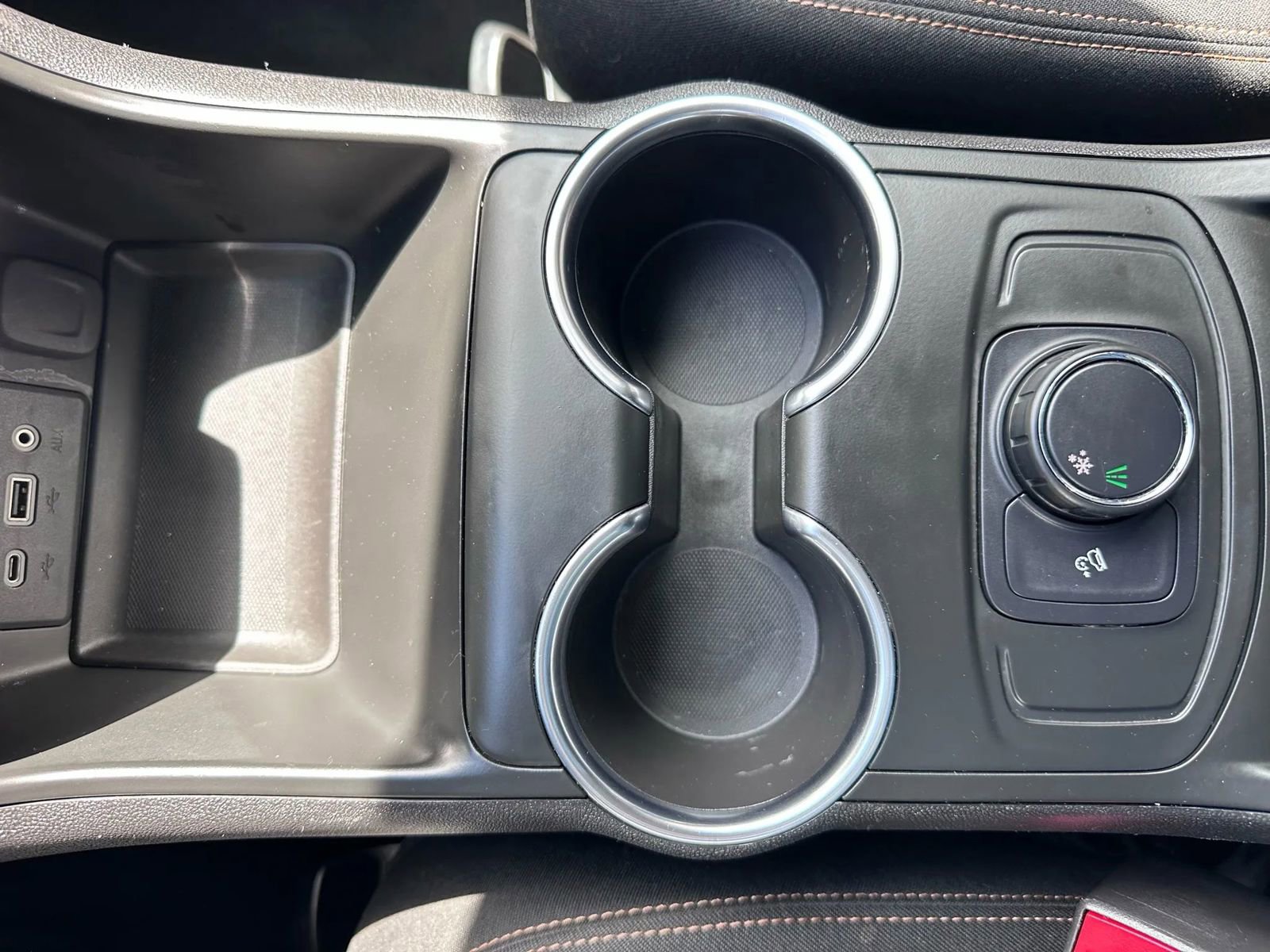 Used 2018 GMC Terrain SLE image 36