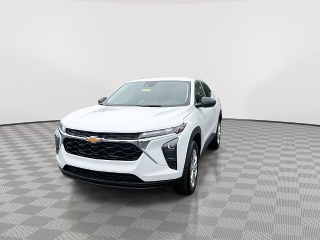 Certified 2026 Chevrolet Trax LS FWD image 5