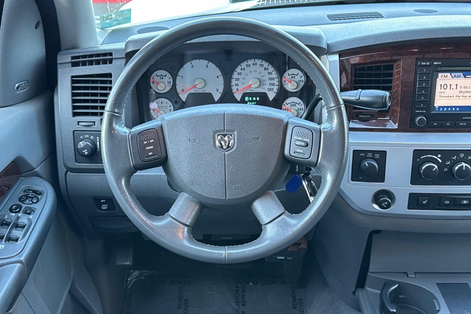 Used 2009 Dodge Ram 2500 Truck Laramie w/ Trailer Tow Group AWD/4WD image 17
