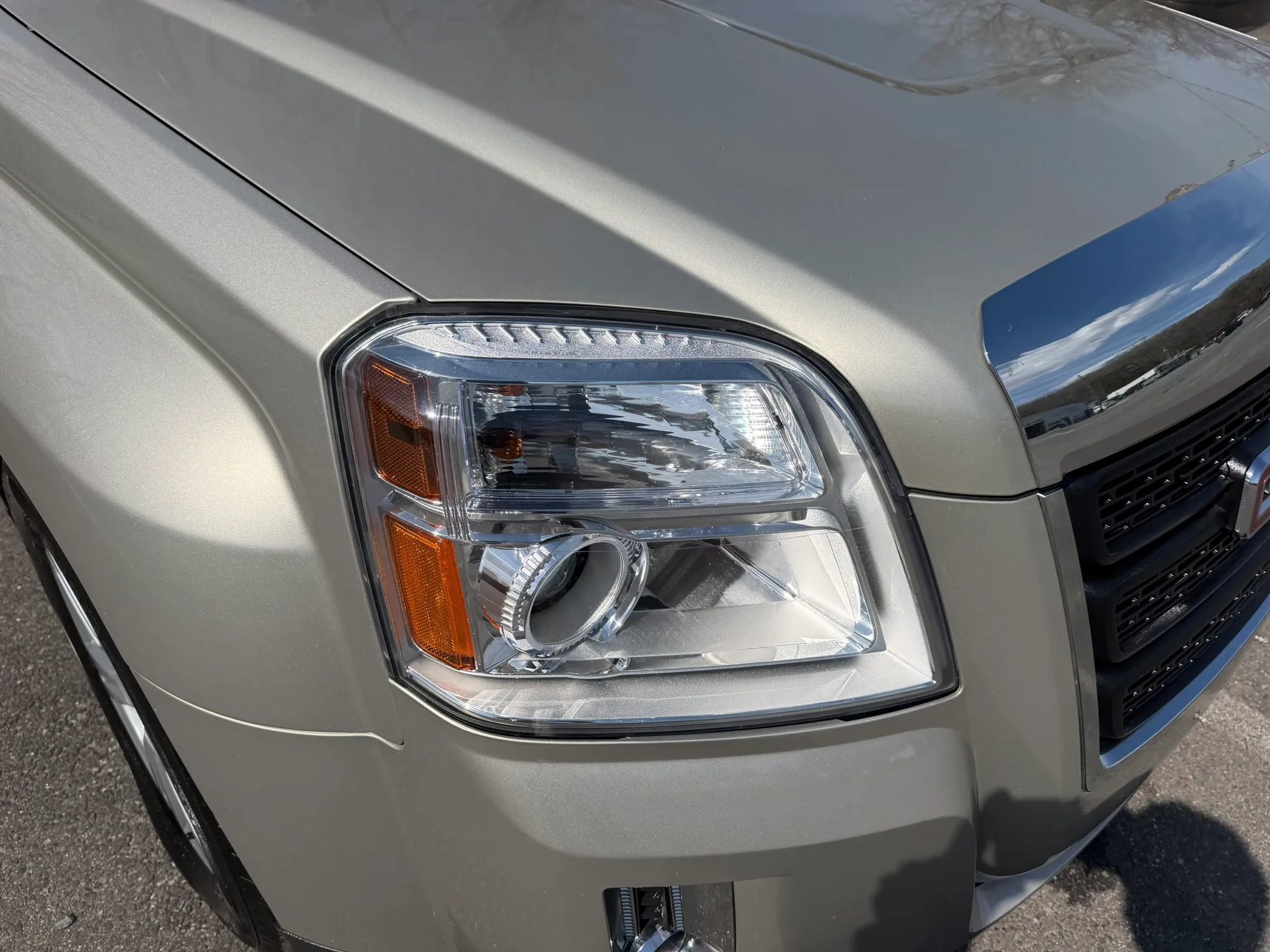 Used 2015 GMC Terrain SLT w/ Safety Package image 4