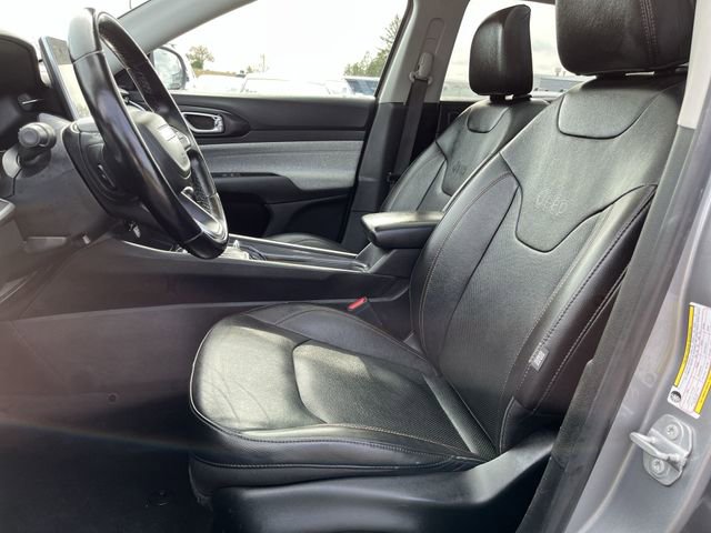 Used 2022 Jeep Compass Latitude w/ Sun and Sound Group AWD/4WD image 15