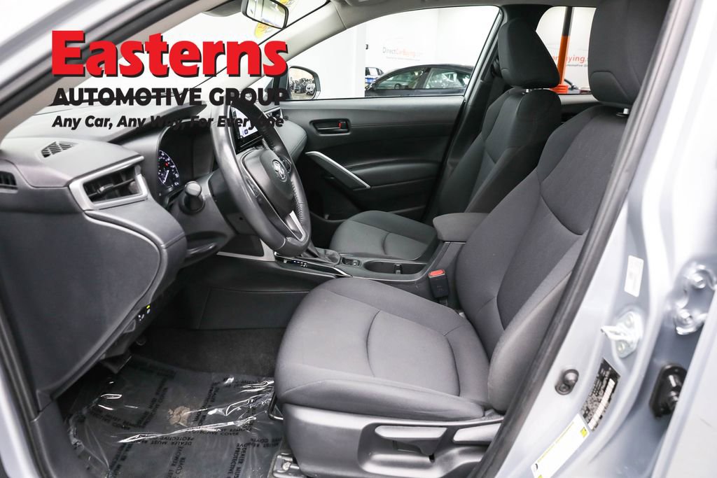 Used 2024 Toyota Corolla Cross LE image 14