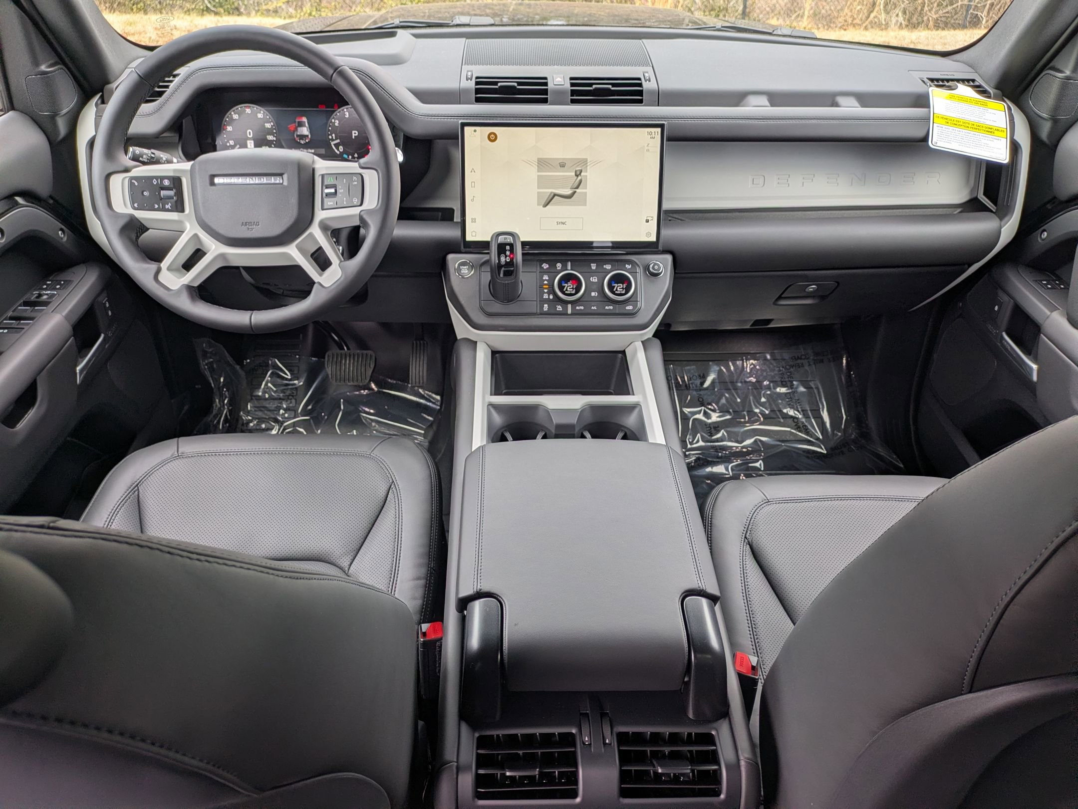 New 2026 Land Rover Defender 110 X-Dynamic SE image 25