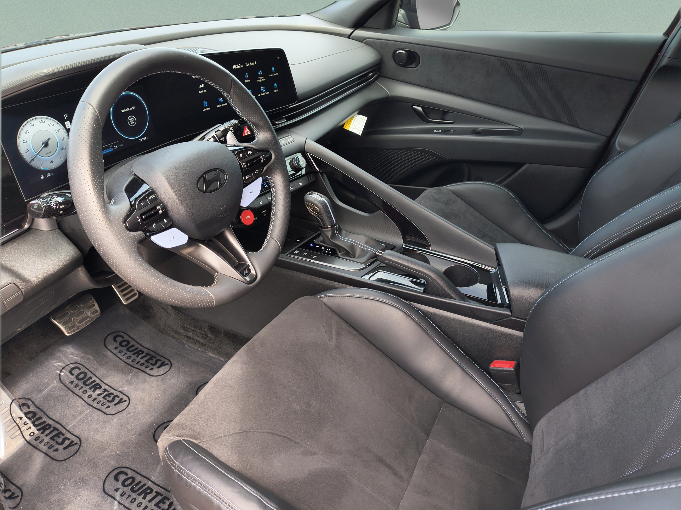 Certified 2025 Hyundai Elantra N FWD image 17