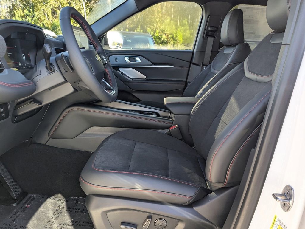 New 2026 Ford Explorer ST w/ Sun And Sound Package image 11