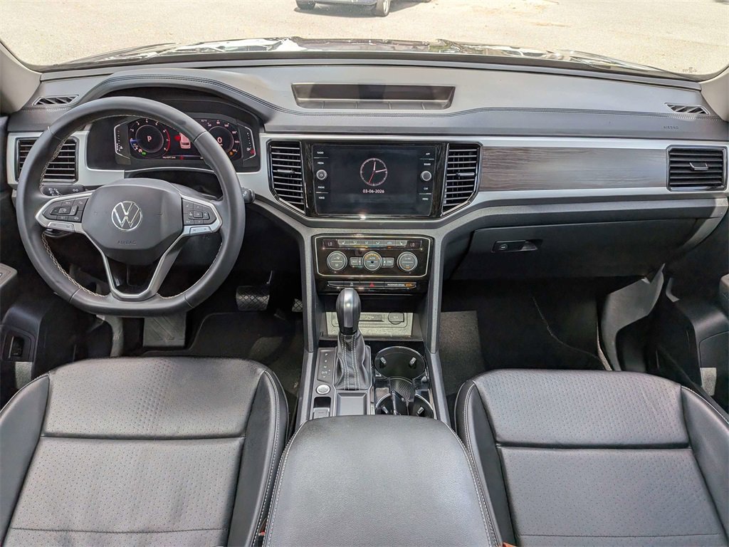 Used 2022 Volkswagen Atlas SE w/ Panoramic Sunroof Package image 16