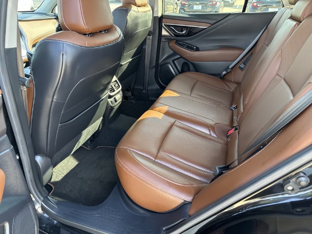 Used 2020 Subaru Outback Touring XT AWD/4WD image 16