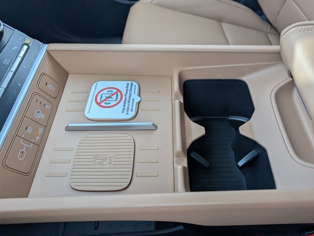 New 2025 Hyundai Santa Fe Limited image 42