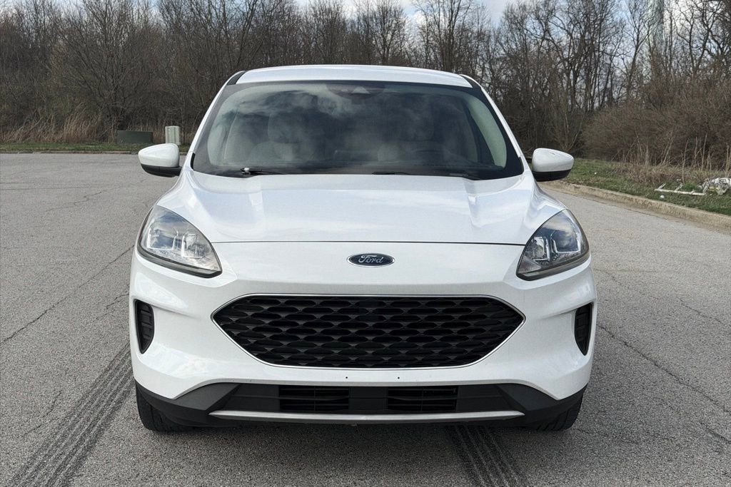 Used 2020 Ford Escape SE image 31