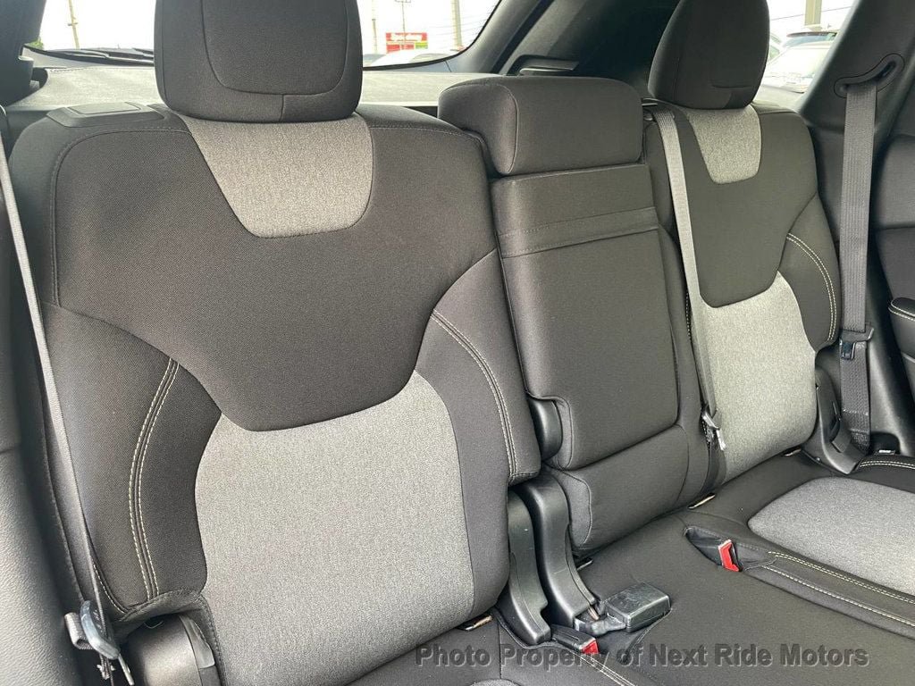 Used 2014 Jeep Cherokee Latitude FWD image 14
