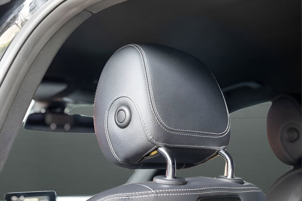 Used 2019 Mercedes-Benz GLC 300 image 51