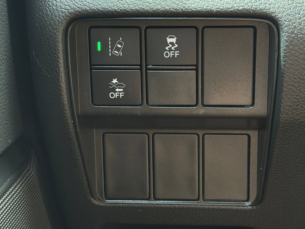Used 2018 Honda CR-V EX image 17