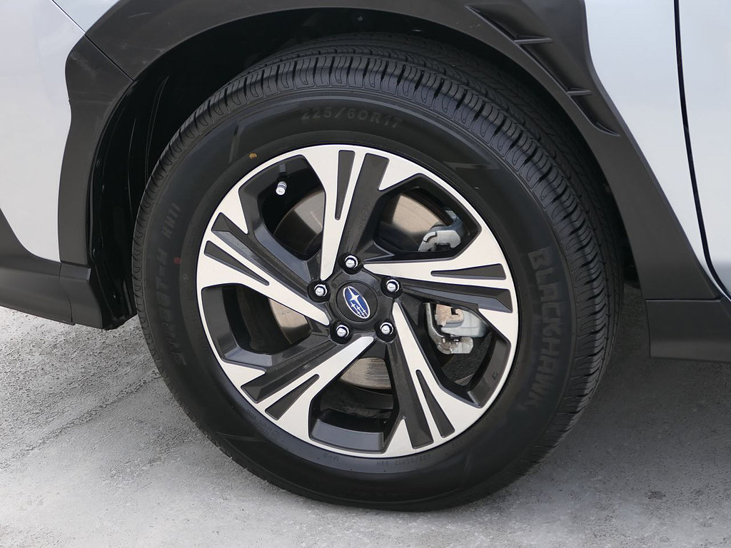 Used 2025 Subaru Crosstrek 2.5i Premium w/ Crosstrek Mirror Package AWD/4WD image 8