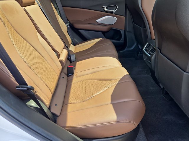 Certified 2025 Acura RDX w/ Technology Package AWD/4WD image 15