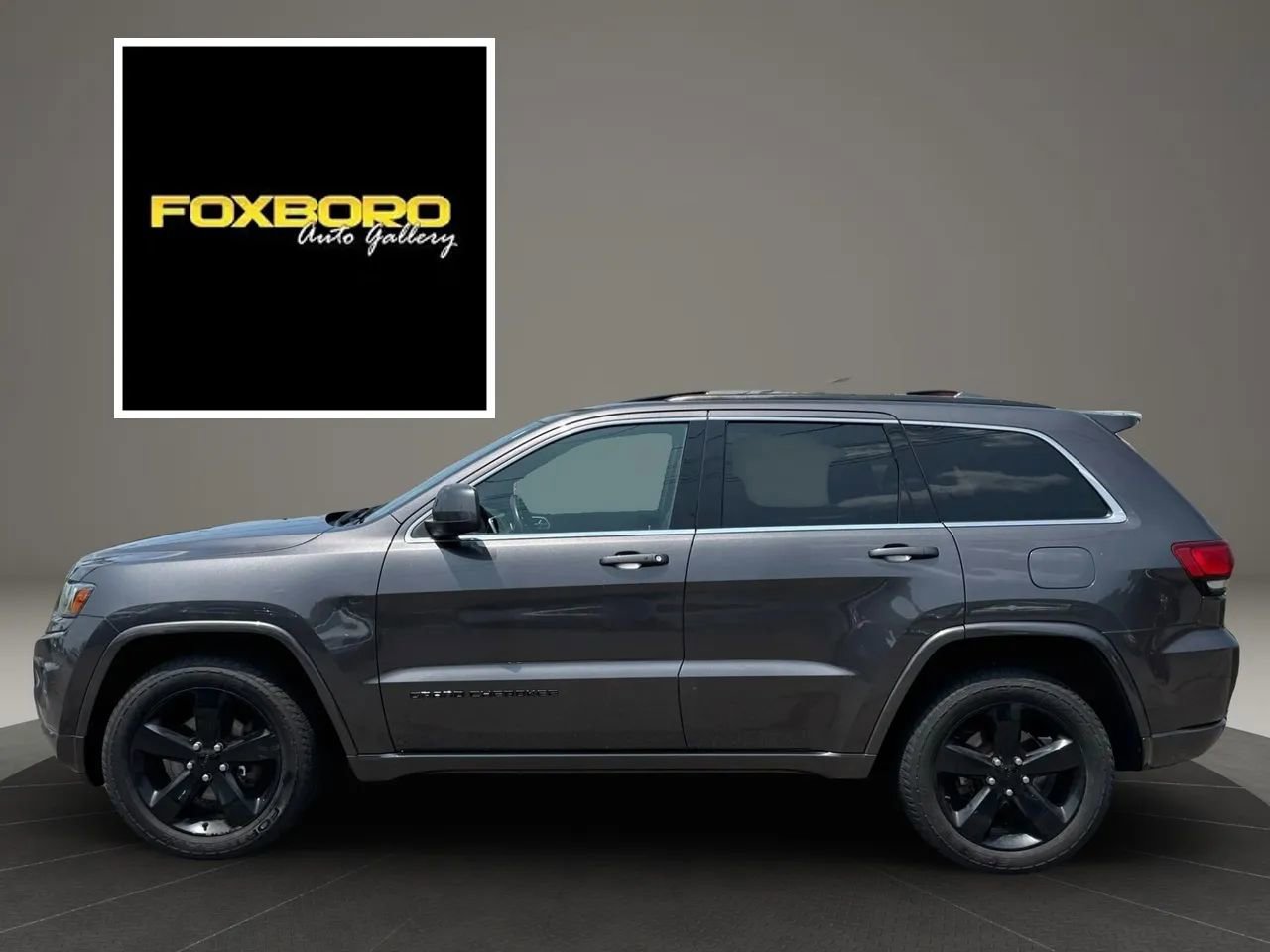 Used 2015 Jeep Grand Cherokee Altitude image 10