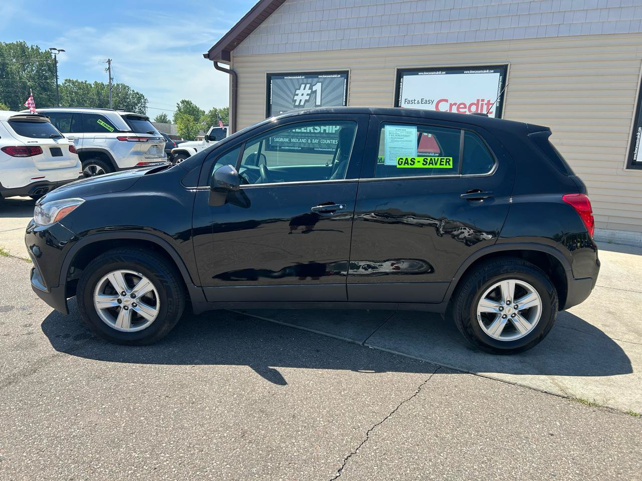 Used 2020 Chevrolet Trax LS AWD/4WD image 8