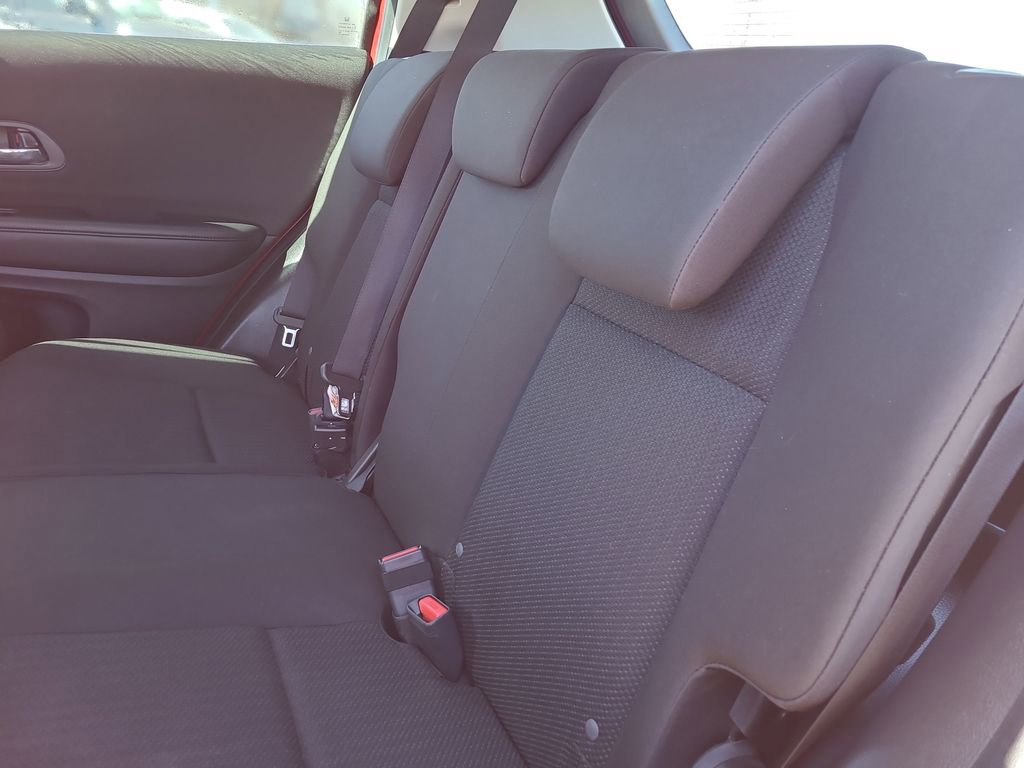 Used 2017 Honda HR-V LX image 10