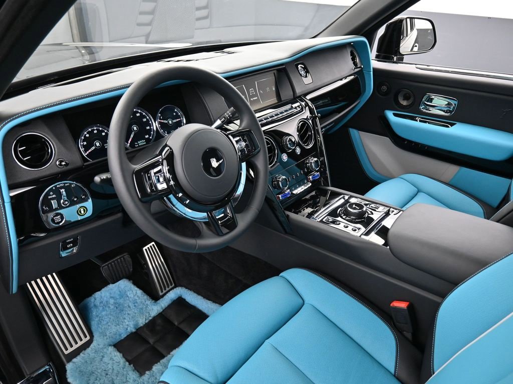 Certified 2024 Rolls-Royce Cullinan Black Badge w/ Driver's Package image 4